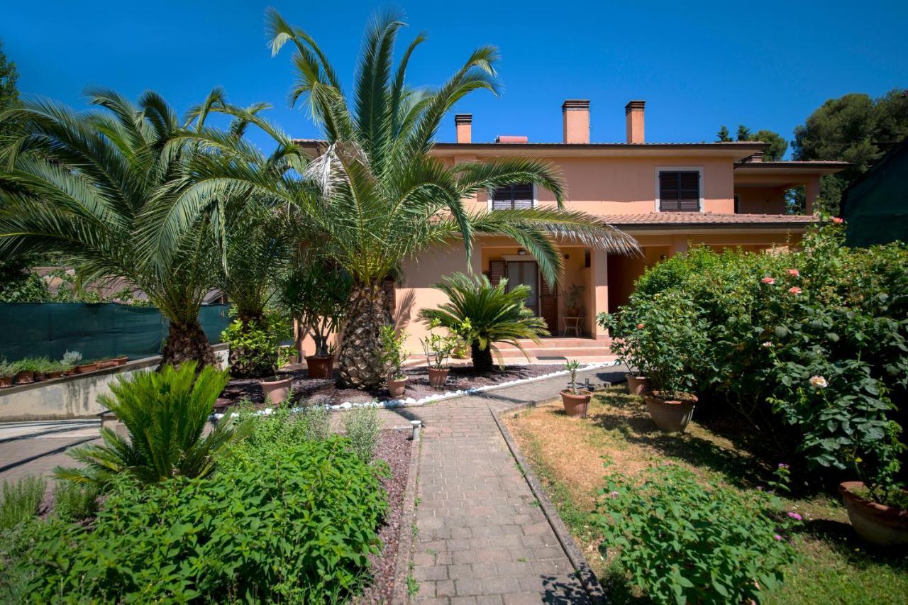 Villa Alida Casa Vacanze Foligno Kültér fotó